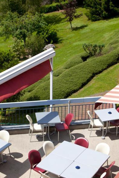 Hotel Du Lac Lacapelle-Viescamp Exterior photo